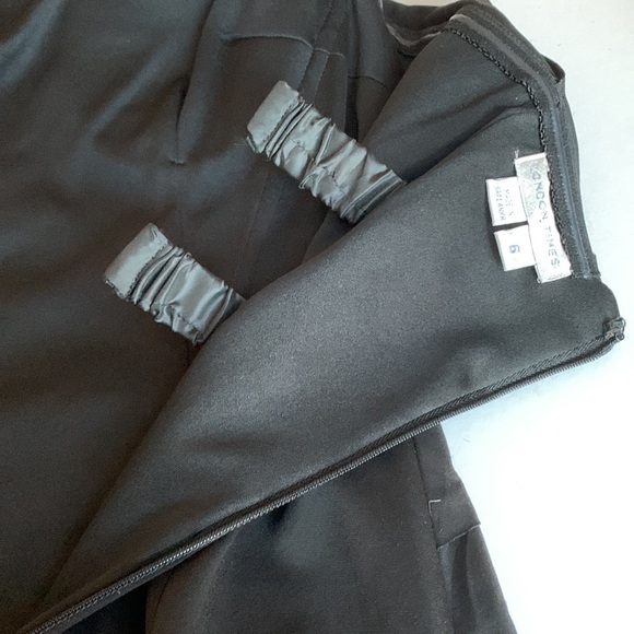 London Times Black Tiered Ruffle Dress CC Coco Look - Picture 9 of 16